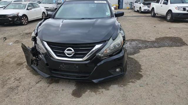 Nissan Altima 2017