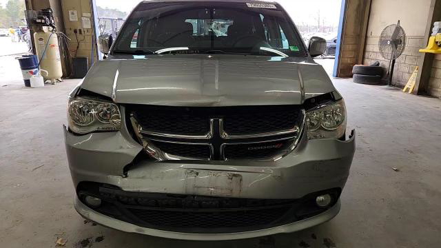 Dodge Caravan 2017