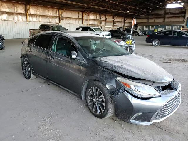Toyota Avalon 2016