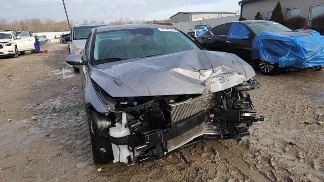 Hyundai Elantra 2024