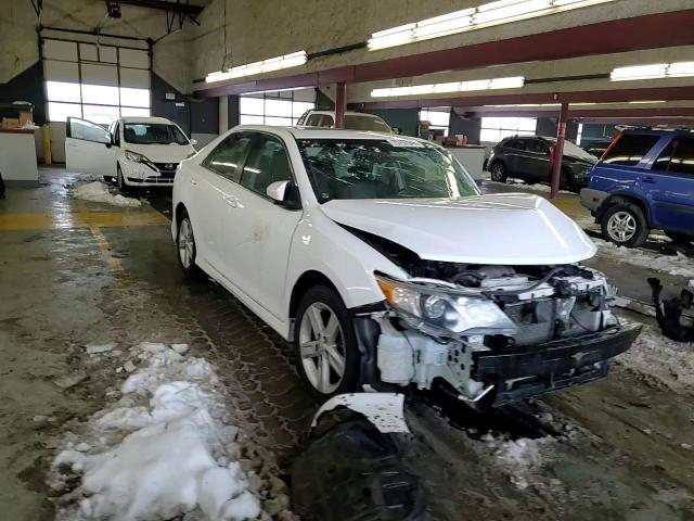 Toyota Camry 2013