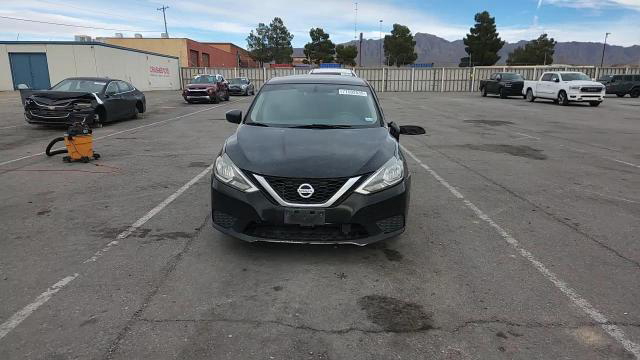 Nissan Sentra 2018