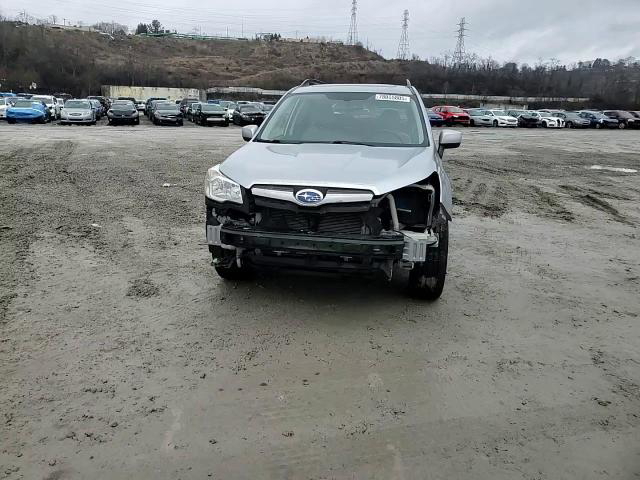 Subaru Forester 2016