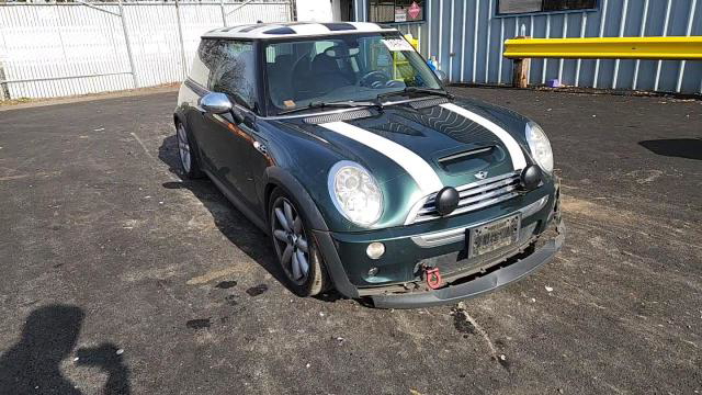MINI Cooper 2005