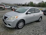 Versa 2013