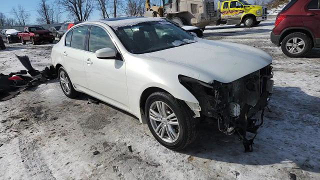 Infiniti 2013
