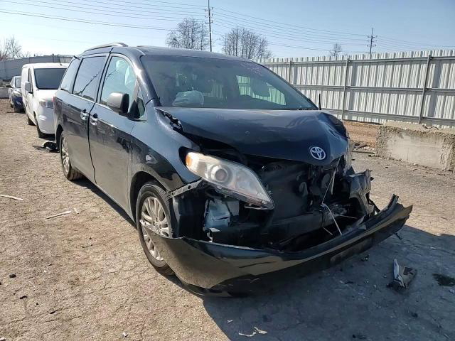 Toyota Sienna 2017