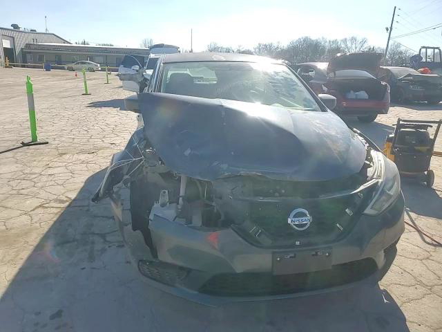 Nissan Sentra 2016