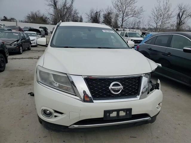 Nissan Pathfinder 2016