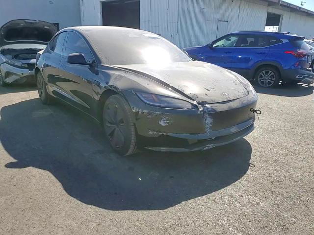 Tesla Model 3 2025