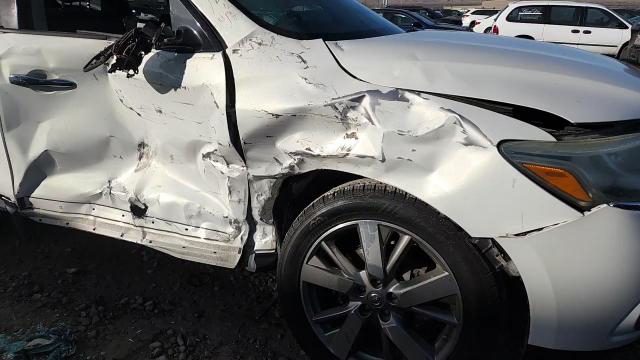 Nissan Pathfinder 2013
