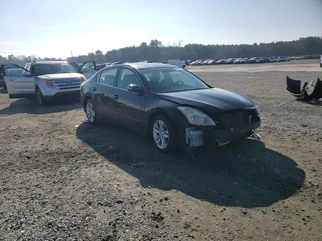 Nissan Altima 2011