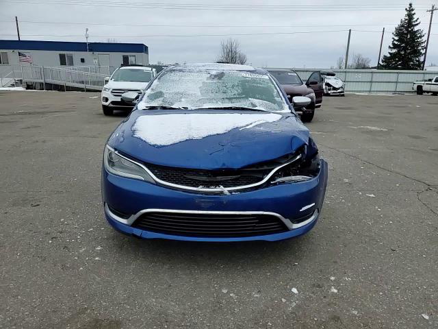 Chrysler 200 2015