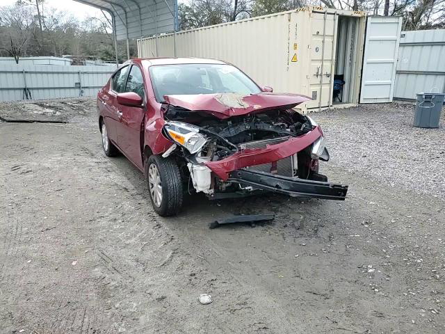 Nissan Versa 2019