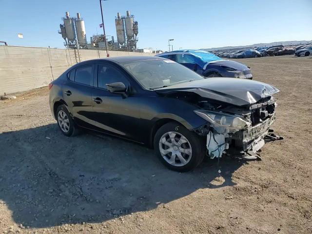 Mazda 3 2016