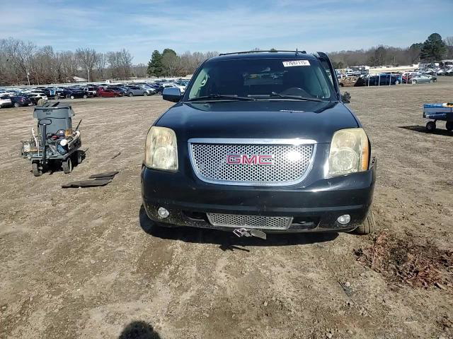GMC Yukon 2011