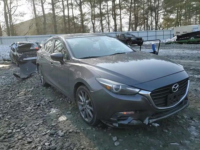 Mazda 3 2018