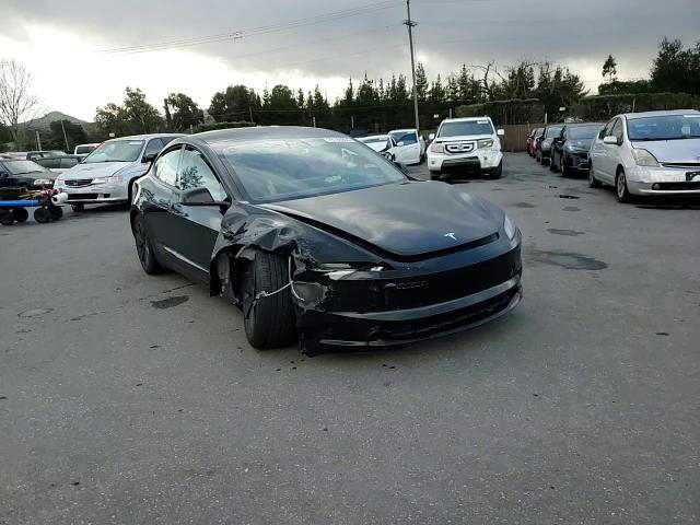 Tesla Model 3 2025