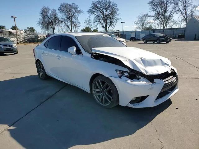 Lexus IS 2015
