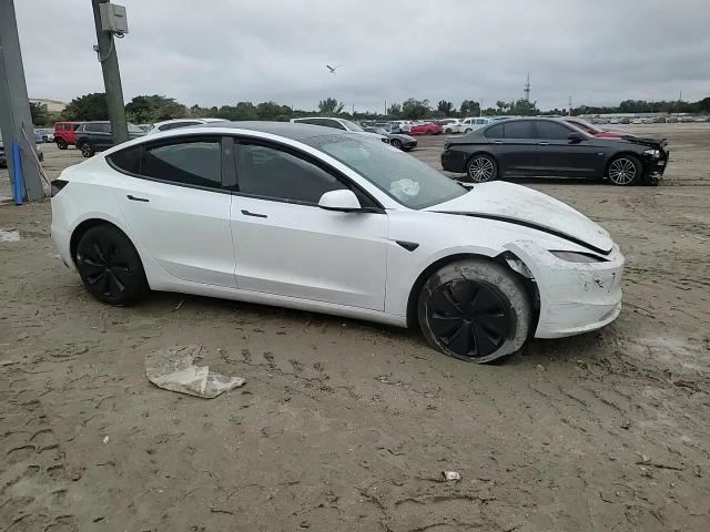 Tesla Model 3 2025