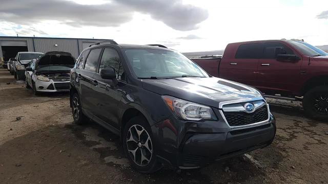Subaru Forester 2016