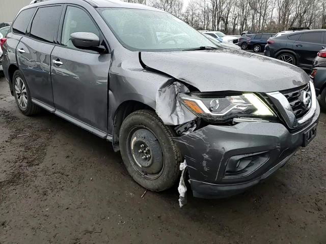 Nissan Pathfinder 2017