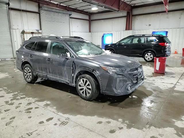 Subaru Outback 2025