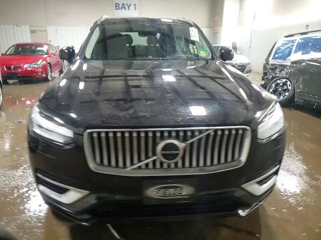 Volvo XC90 2023