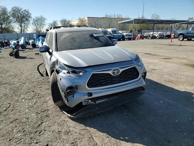 Toyota Highlander 2021