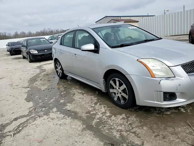 Nissan Sentra 2012