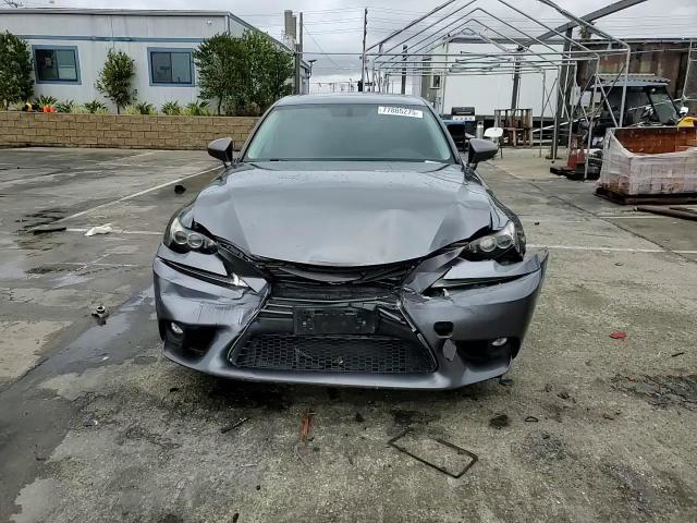 Lexus IS 2015