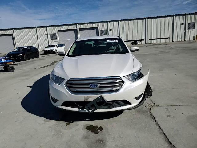 Ford Taurus 2018