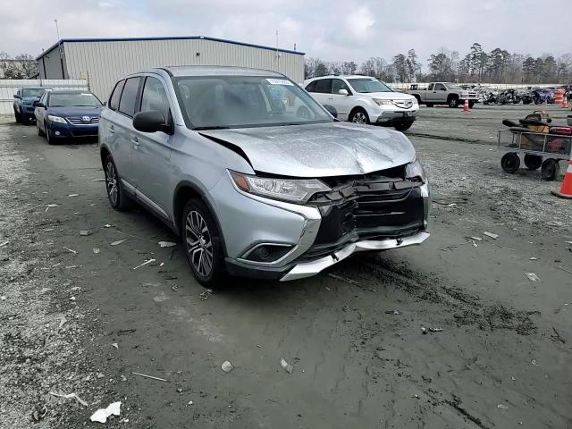 Mitsubishi Outlander 2017