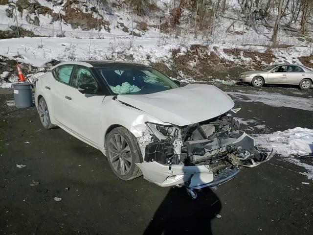 Nissan Maxima 2019