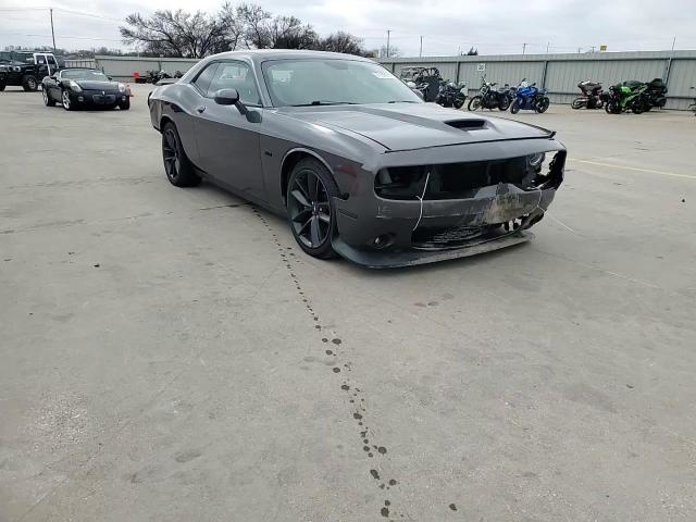 Dodge Challenger 2020