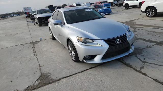 Lexus IS 2014