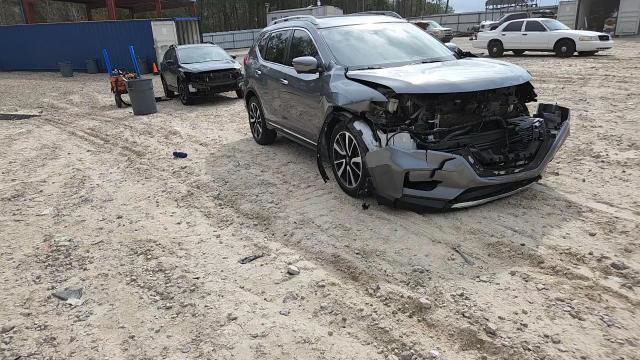 Nissan Rogue 2020
