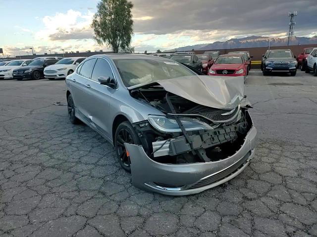 Chrysler 200 2016