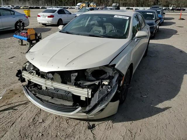 Lincoln MKZ 2015