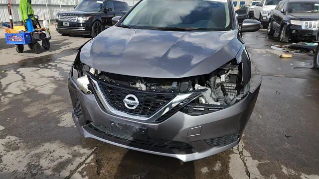 Nissan Sentra 2019