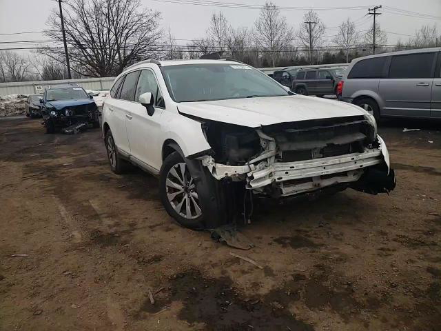Subaru Outback 2017