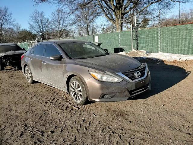 Nissan Altima 2017