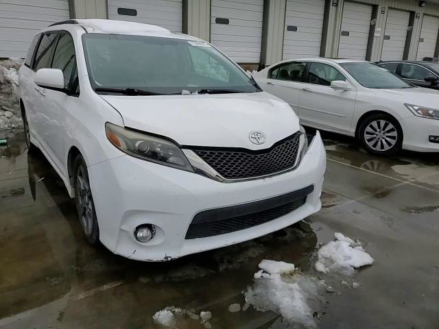 Toyota Sienna 2017
