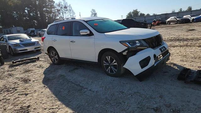 Nissan Pathfinder 2017