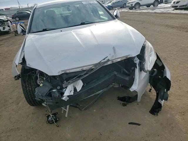 Chrysler 200 2012