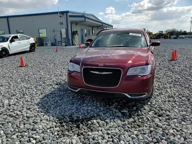 Chrysler 300 2018