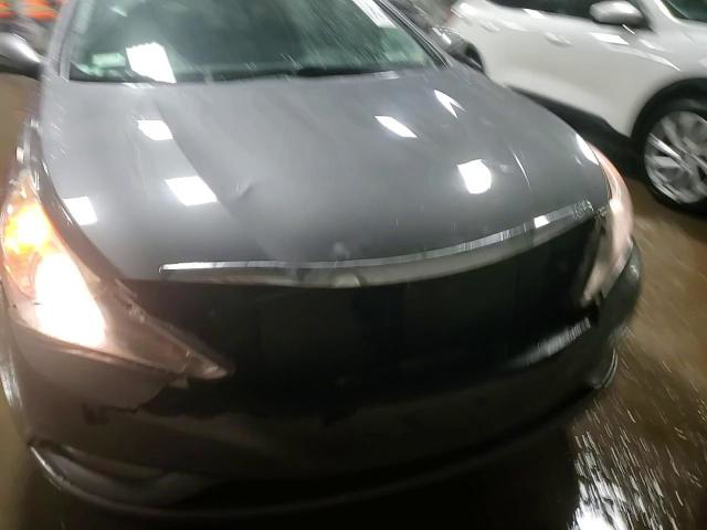 Hyundai Sonata 2013