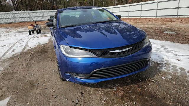 Chrysler 200 2017
