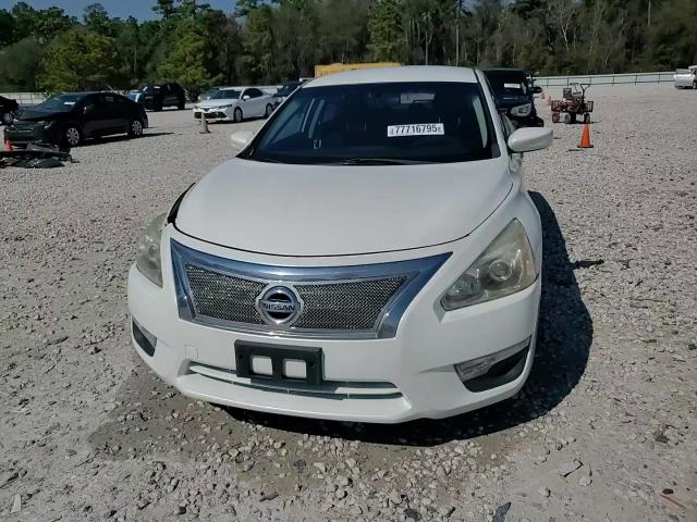 Nissan Altima 2014