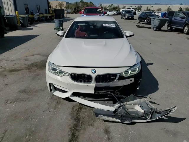 BMW M4 2015